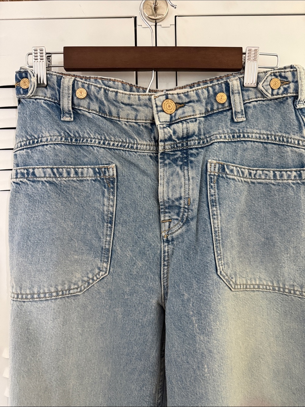 Free People Light Blue Wide-Leg Jeans with Patch Pockets - Picture 2 of 4